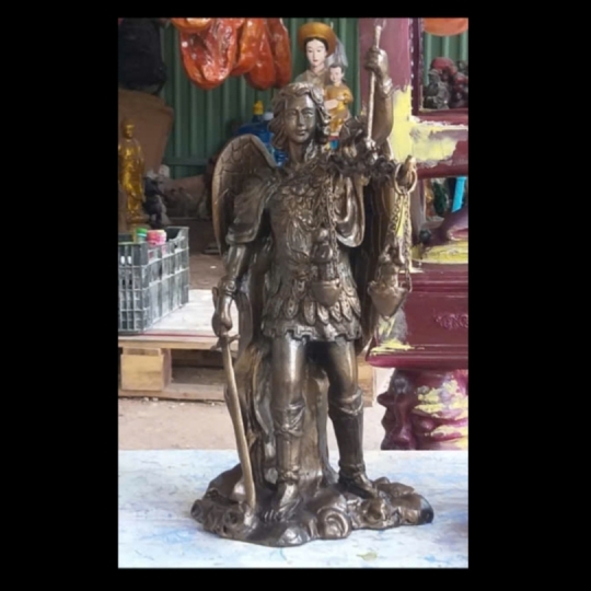 tượng trang trí 1